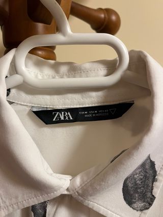 Camisa Zara Estampada Lunares Talla M