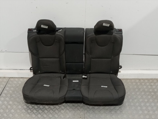 ASIENTOS TRASEROS VOLVO V40 CROSS COUNTRY D4204T1
