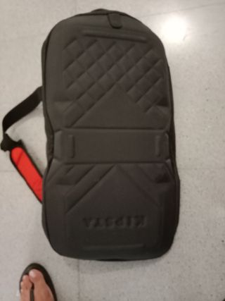 Mochila KIPSTA gris y roja