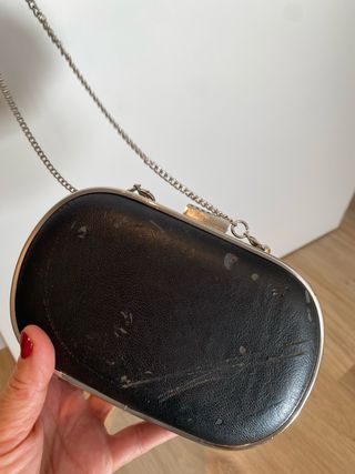 Bolso de mano piel blanco y negro