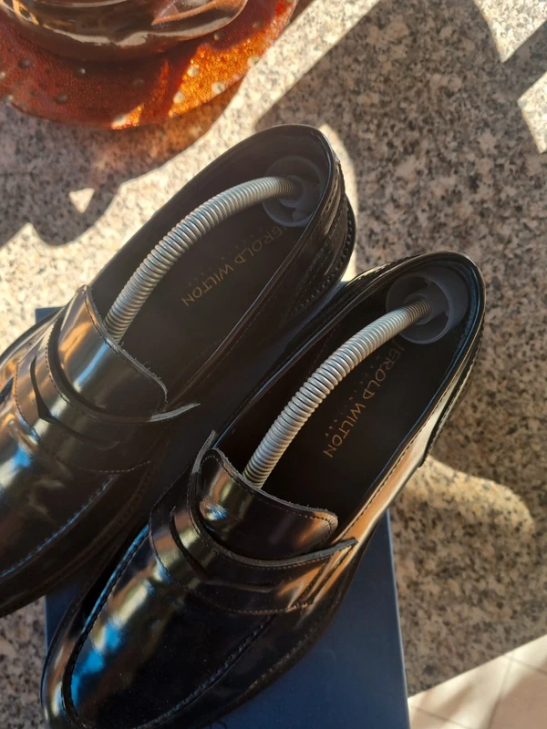 Mocassini Jerold Wilton Neri (n. 42)