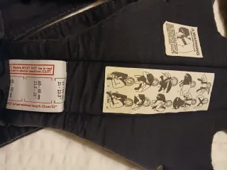 Mochila Porta Bebé BabyBjörn Azul Marino.