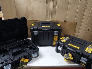 Conjunto 3 Maletines Dewalt TSTAK