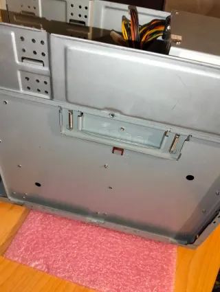 Caja AT con Fuente de Alimentación