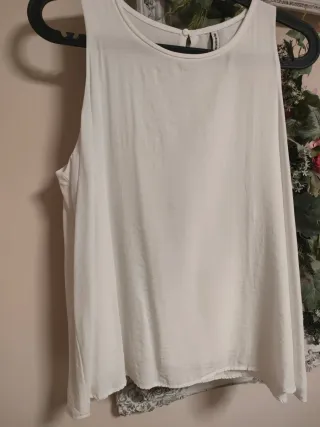 Blusa blanca raso holgada talla única