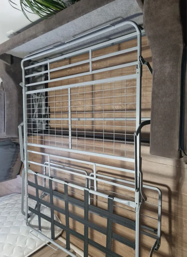 Sofá cama 2-3 plazas gris Colchón incluido