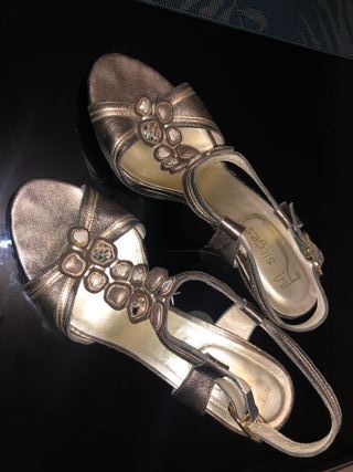 Sandalias Tacón Talla 37 Oro/Plata