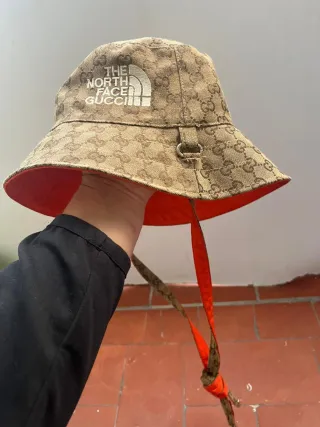 Gorro bucket Gucci x The North Face