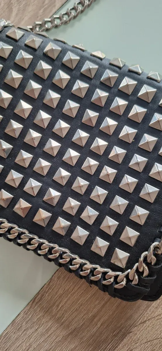 Bolso Zara Negro Tachuelas