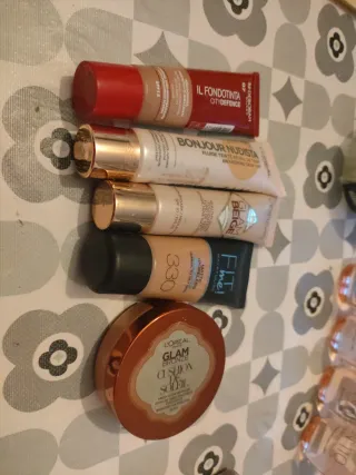 Lote cosméticos, L'Oréal, Maybelline 