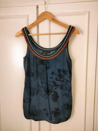 Top tirantes Adolfo Dominguez