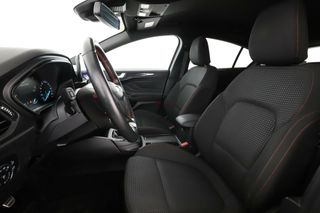 Ford Focus 1.0 EcoBoost Mild-Hybrid ST-Line