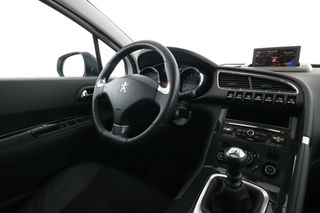 Peugeot 3008 1.6 Blue-HDi Allure