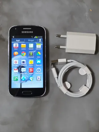 Samsung GT-S7560 Blu notte