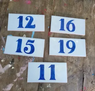 Azulejos números vintage para decoración