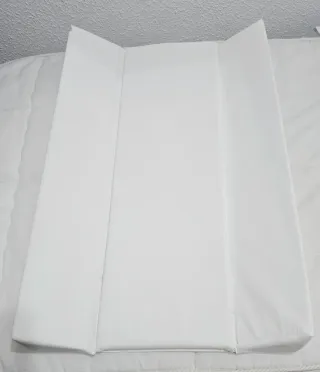 Fasciatoio bianco per neonati