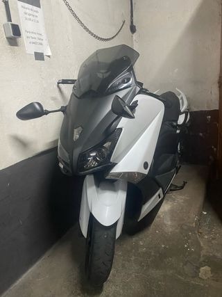 Yamaha TMAX 530