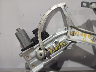ELEVALUNAS DELANTERO DERECHO OPEL ZAFIRA A 905795