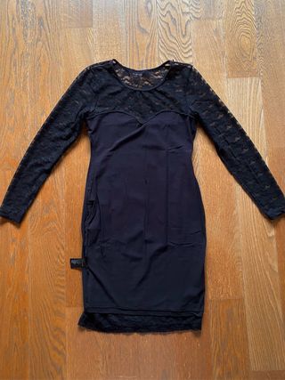 Abito in pizzo elasticizzato nero H&M