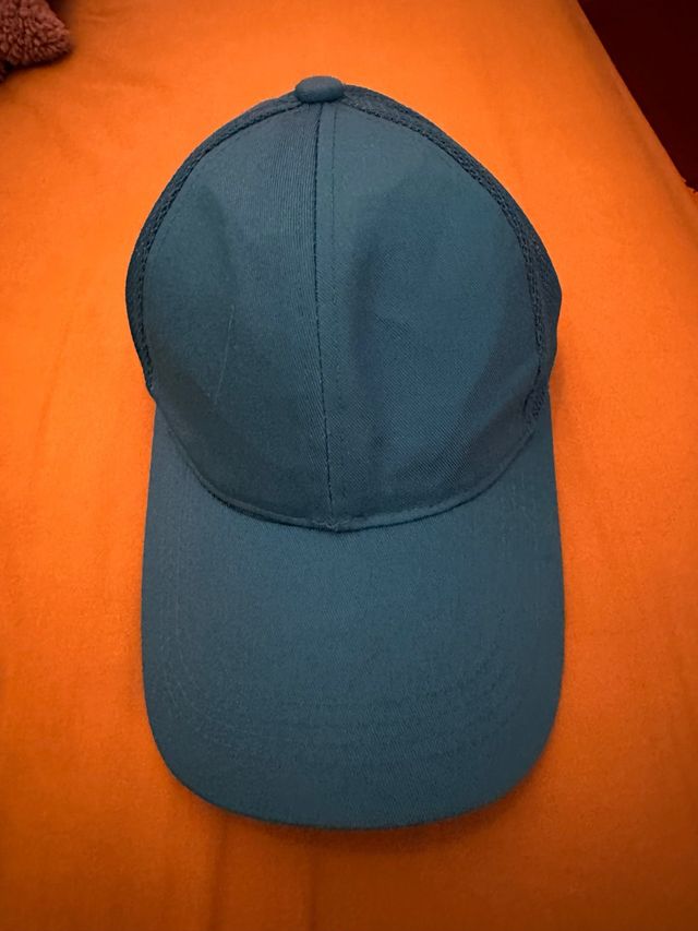 Gorra azul/verde azulado