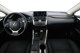 Lexus NX 300h Executive Line