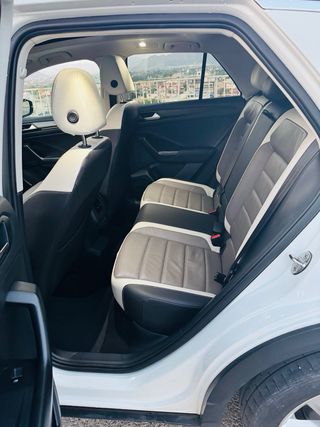 Volkswagen T-Roc 2021