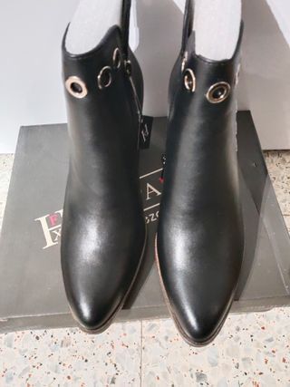 Botines Hispaflex Negros Tacon