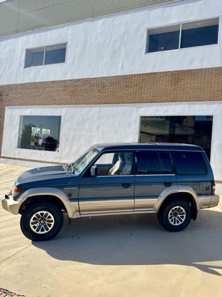 Mitsubishi Montero 1996