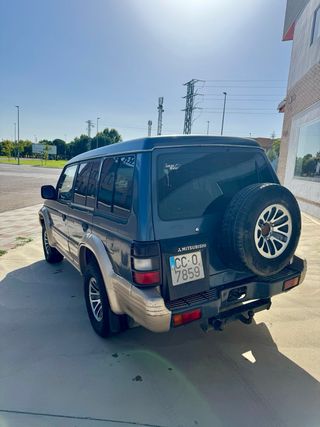 Mitsubishi Montero 1996