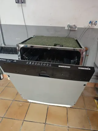 Lavastoviglie da incasso Candy 60cm