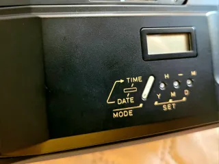 Cámara Yashica AF DX con funda