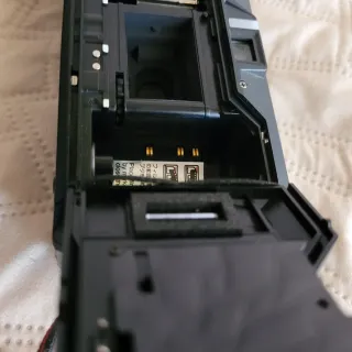 Cámara Yashica AF DX con funda