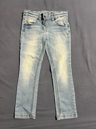Chaqueta y Vaqueros Benetton Talla XXS.