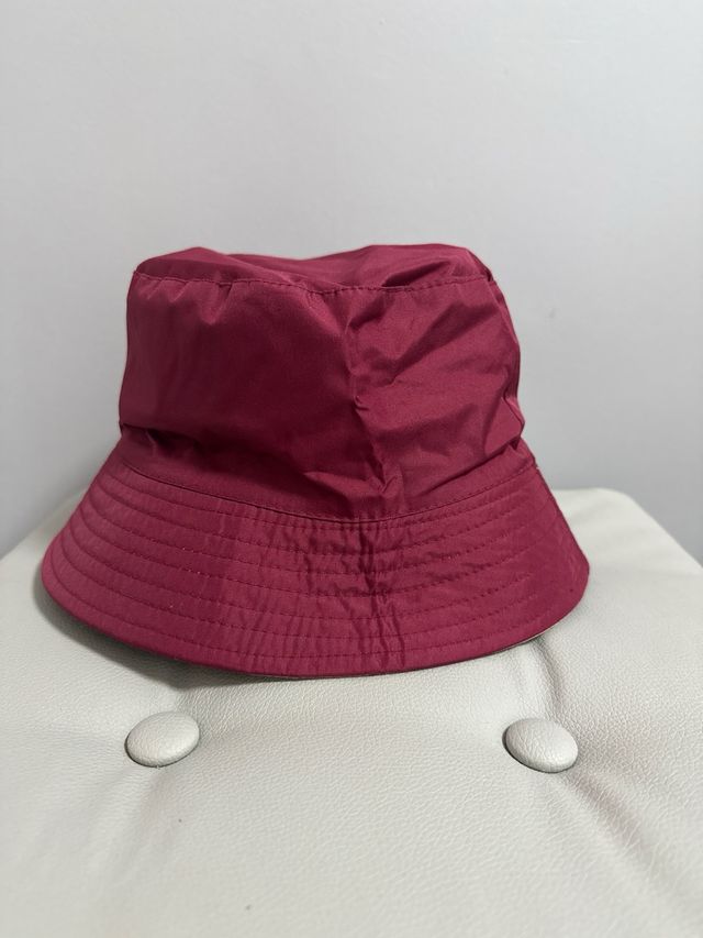 Gorro de pescador beige