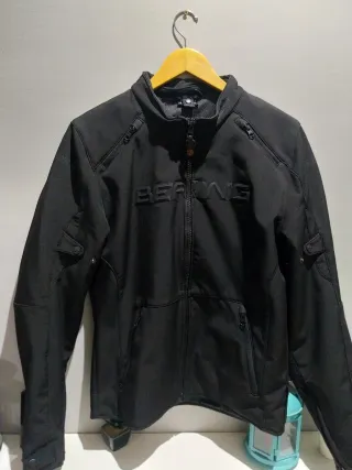 Chaqueta Moto Bering Negra