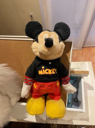 Peluche Mickey Mouse Skater