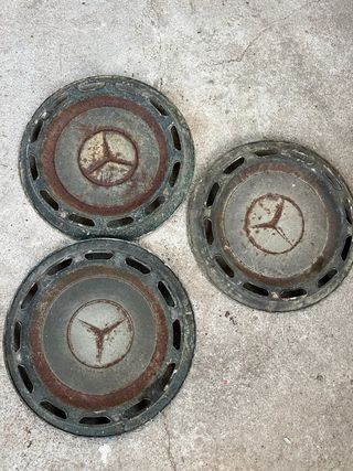 Tapacubos Mercedes (Set de 3) + (1)