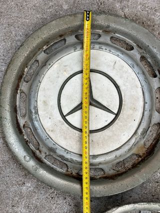 Tapacubos Mercedes (Set de 3) + (1)