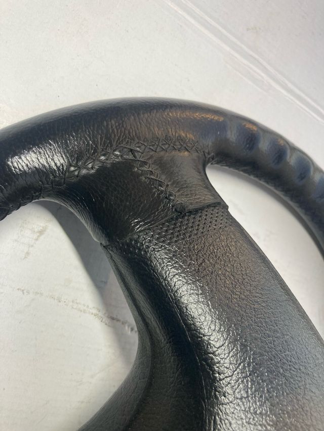 VW Polo 6N - Volante Estufado/ Pele Estria Grossa