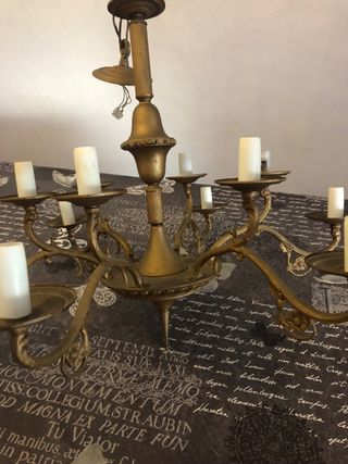 Lámpara de techo antigua