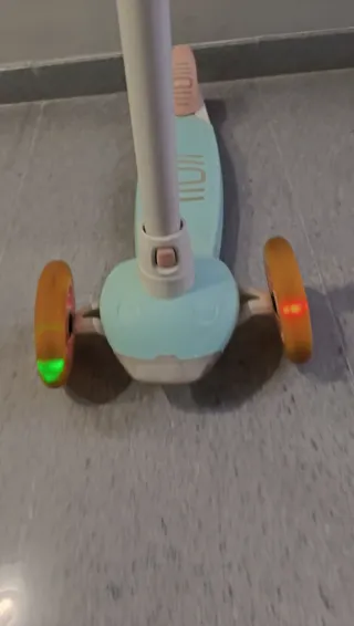 Patinete oxelo B500 3 ruedas con luces