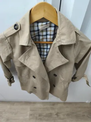 Gabardina niña beige cuadros