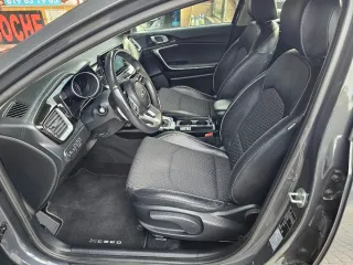 KIA XCeed Hibrido Enchufable Etiqueta 0 año 2021