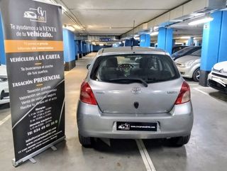 TOYOTA YARIS 1.4 D4D SOL   !! CAMBIO AUTOMATICO !!