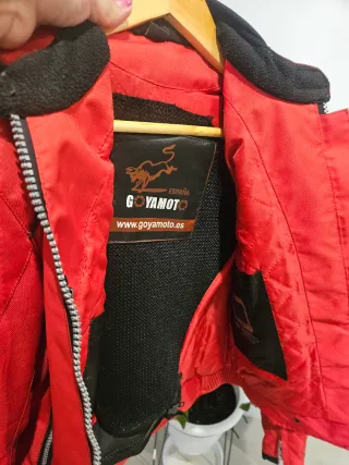Chaqueta de moto roja