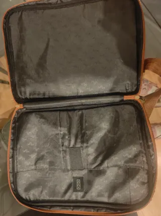 Funda portátil floral Miss K