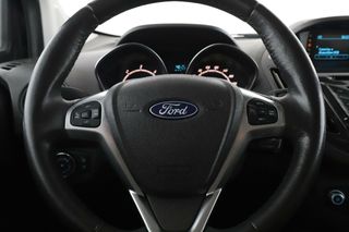 Ford Tourneo Courier 1.5 TDCi Titanium
