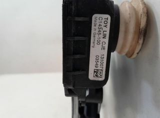 1143411 elevalunas del der 8570102010 toyota auris