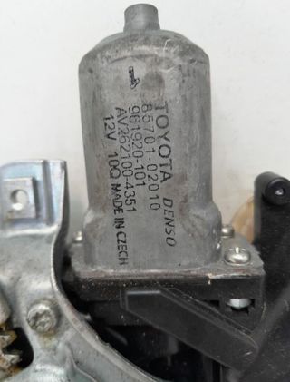 1143411 elevalunas del der 8570102010 toyota auris