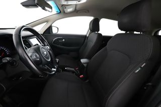 Kia Carens 1.6 GDI Drive
